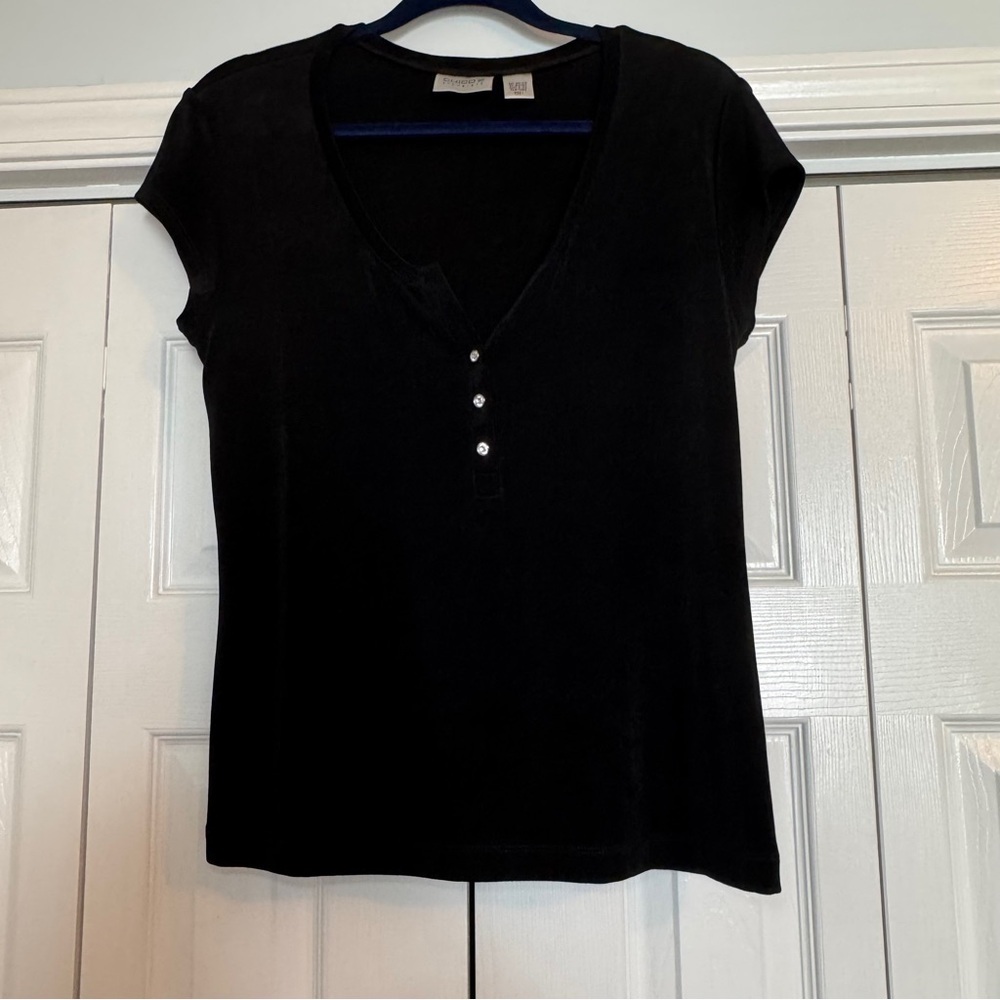 Chico’s Travelers Collection Black V-Neck Short Sleeve Top Size 1/S/8